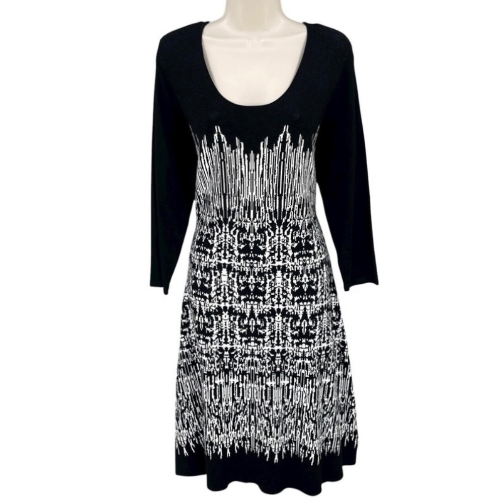 NWT Renuar Academia Black & White Abstract Knit Stretch Sweater Dress Size S